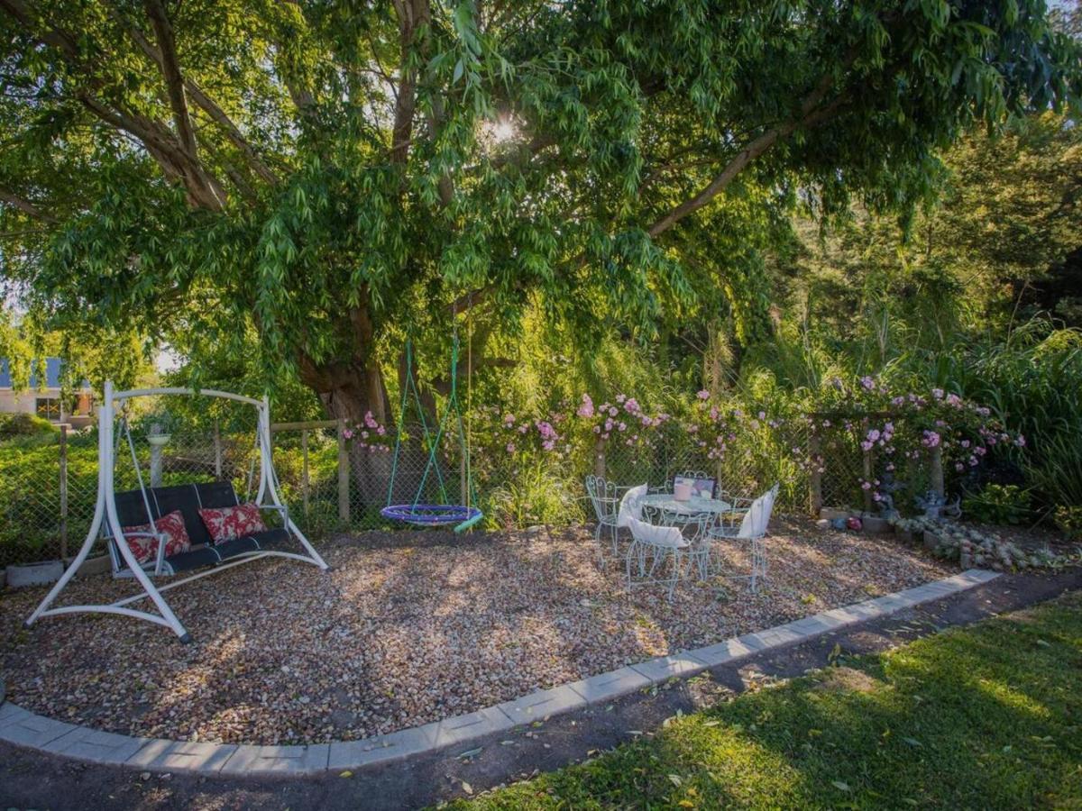 Riverside Country House Swellendam Esterno foto